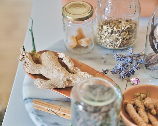 Przepisy na dania kuchni indyjskiej, wykorzystujące przyprawy ekologiczne Przepisy na dania kuchni indyjskiej